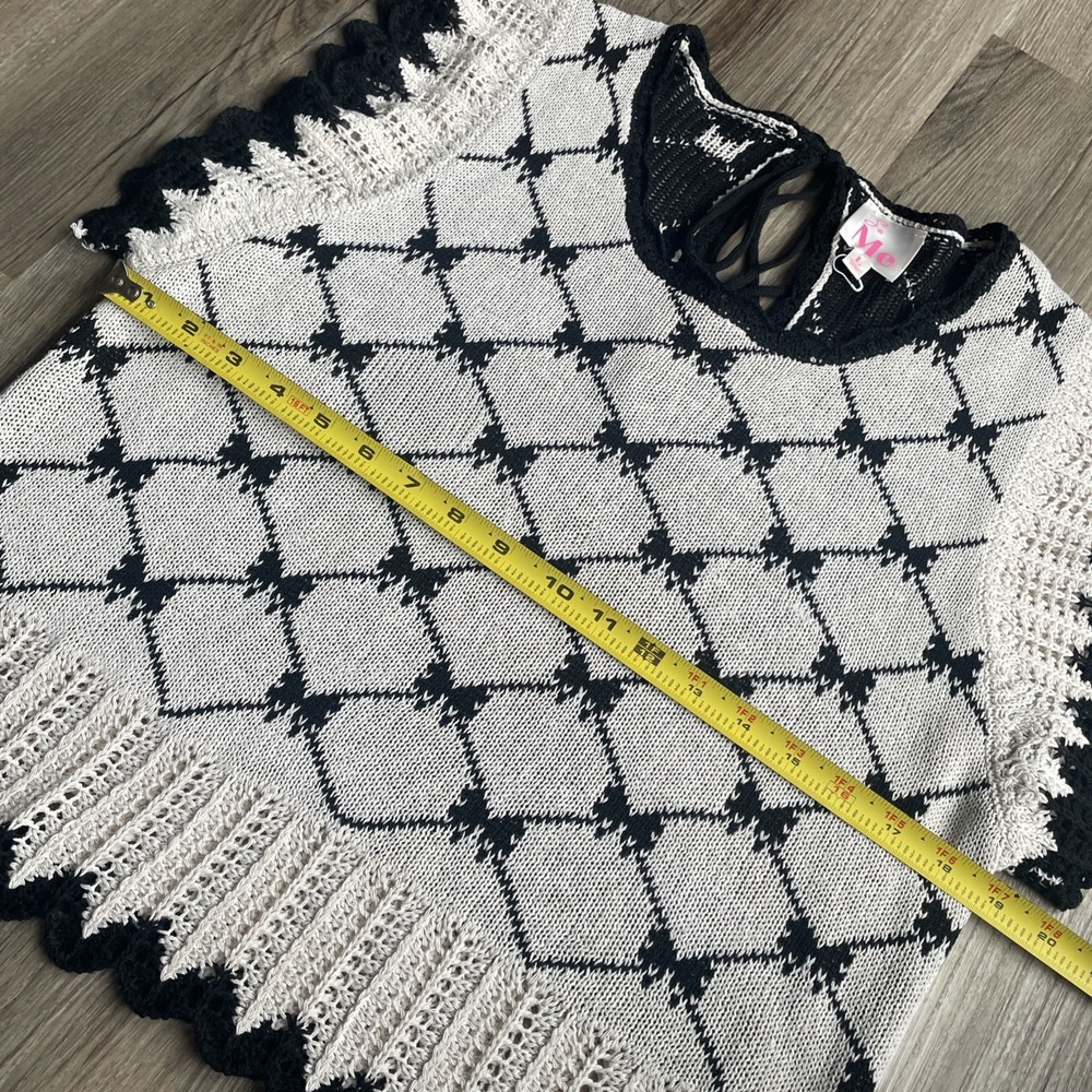 So Me Black White Diamond Bow Crochet Knit Ruffle Coquette Girly Whimsigoth L - Picture 6 of 6